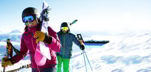 Paar-im-Skiurlaub-480x320